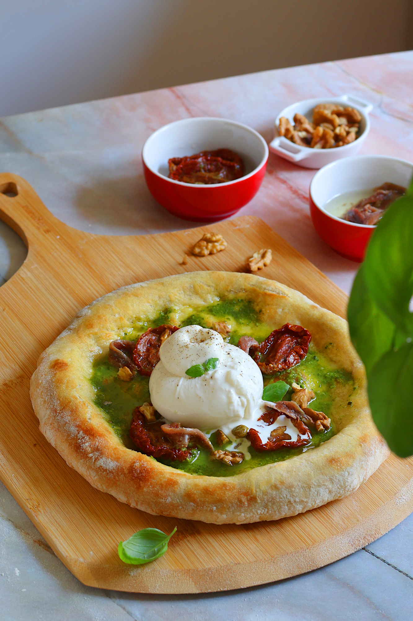 pizza tonda mediterranea